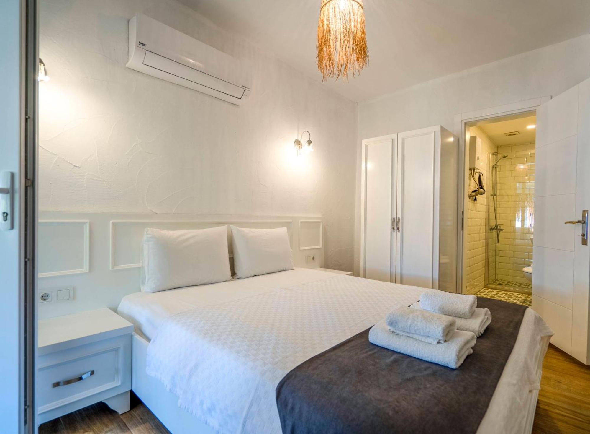 Londia Otel Alaçatı Ngoại thất bức ảnh