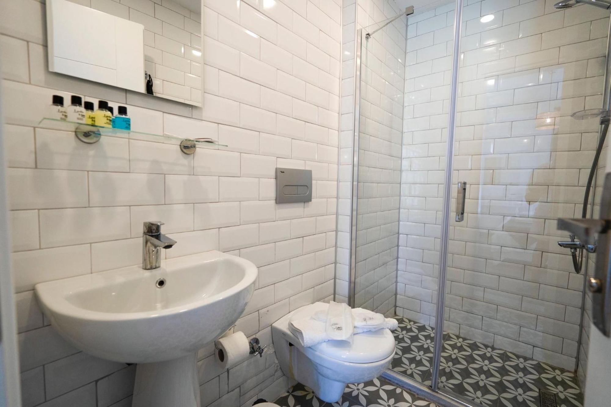 Londia Otel Alaçatı Ngoại thất bức ảnh