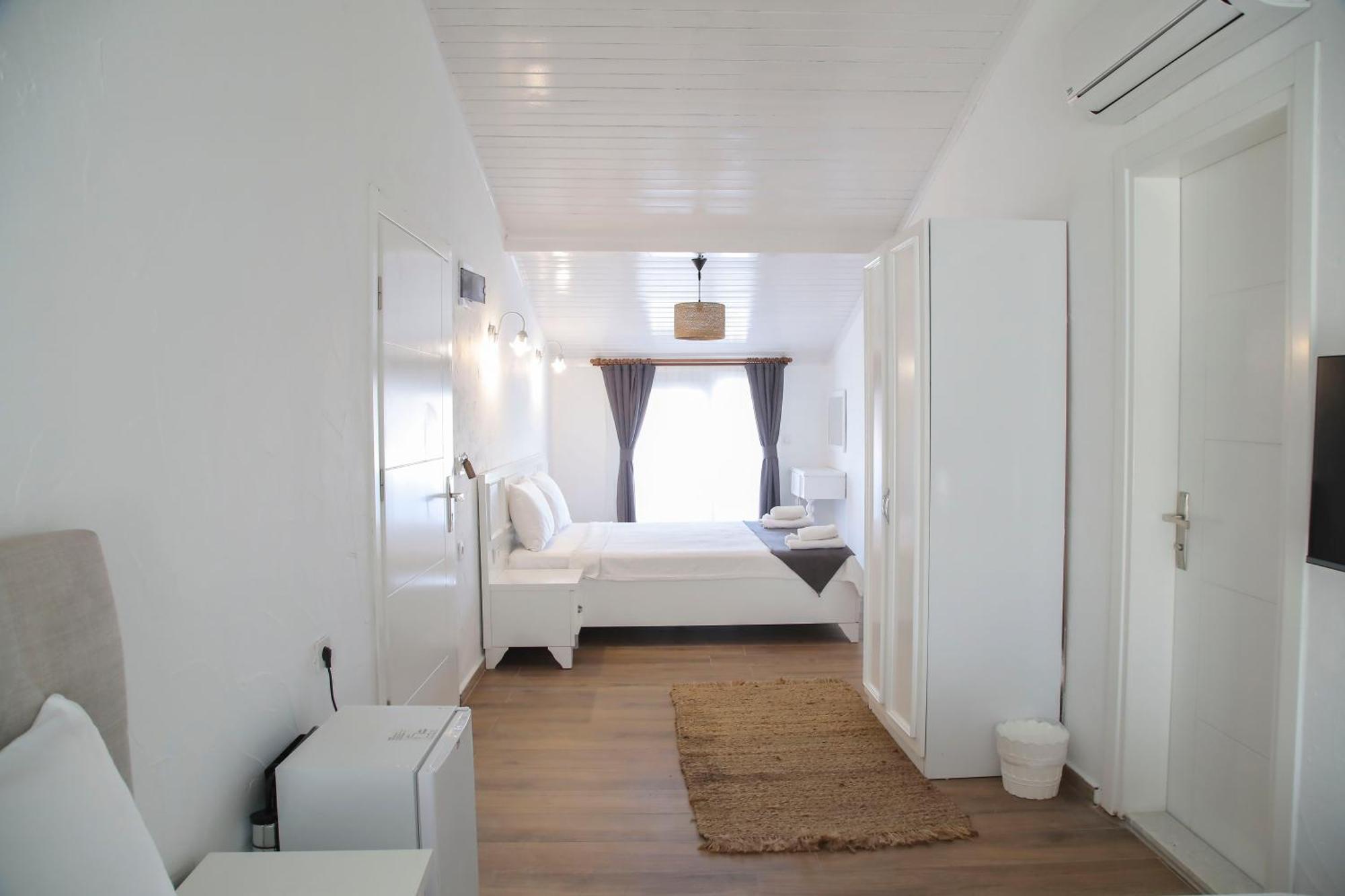 Londia Otel Alaçatı Ngoại thất bức ảnh